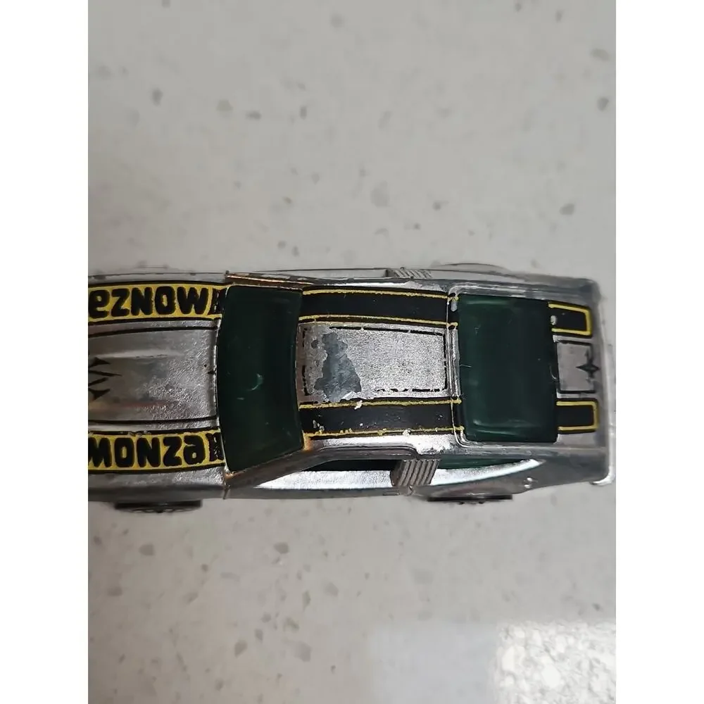 Hot Wheels Redline 1976 Monza 2+2 Super‎ Chromes Chevrolet Chevy Chrome